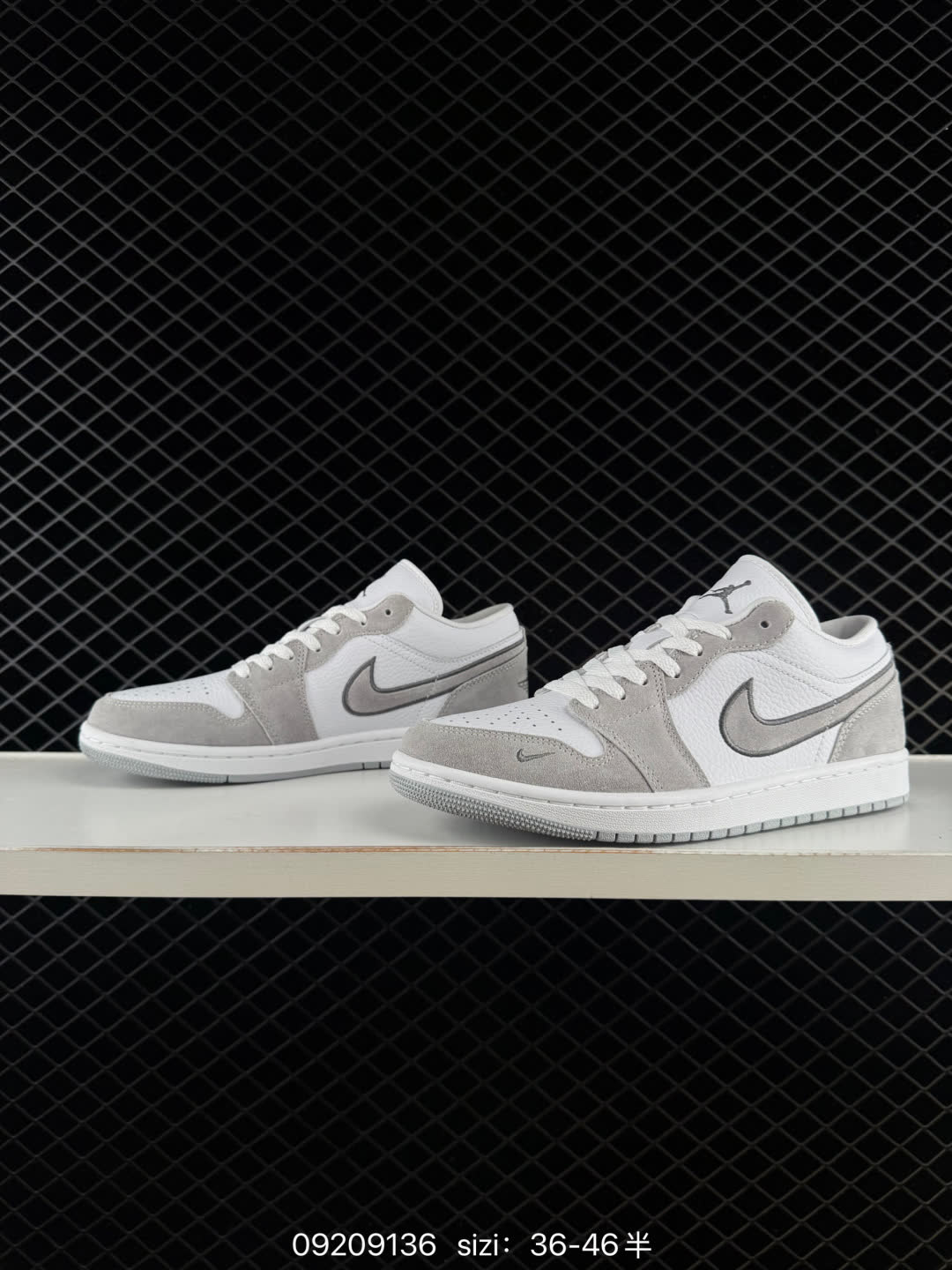 Nike AIR JORDAN 1LOW G AJ1